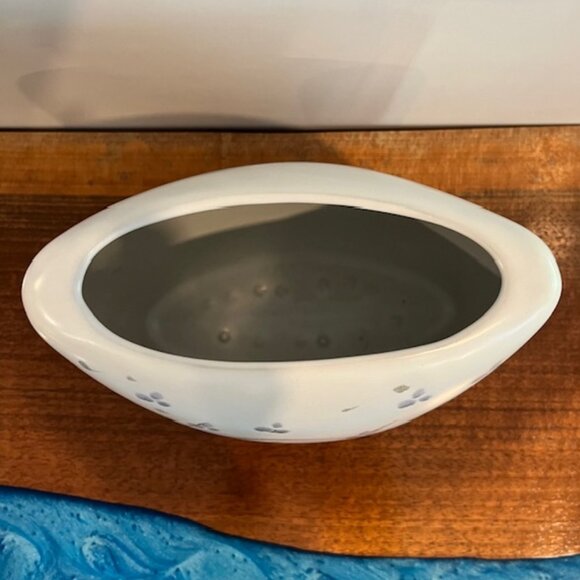 Oval Flat Floral Pottery Vase Handmade Signed - Picture 7 of 10